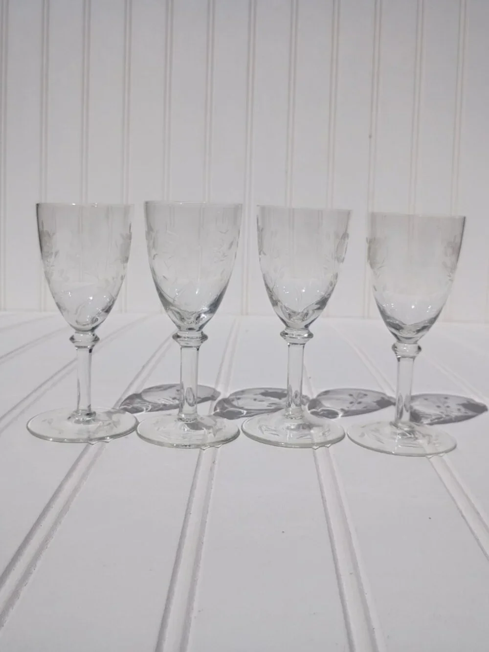 Vintage Frosted Rose Etched Miniature Wine Cordial Glasses Small Barware 4pc